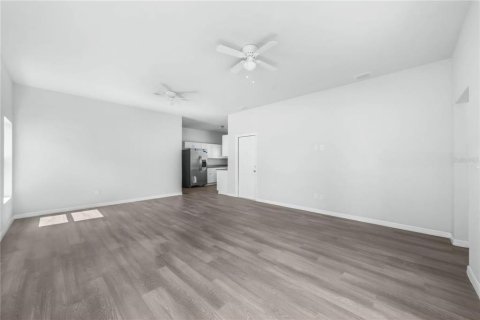 House in Sebring, Florida 3 bedrooms, 123.56 sq.m. № 2379041 - photo 6
