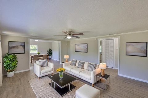 House in Ruskin, Florida 3 bedrooms, 91.79 sq.m. № 1690343 - photo 29