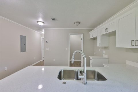 House in Ruskin, Florida 3 bedrooms, 91.79 sq.m. № 1690343 - photo 7