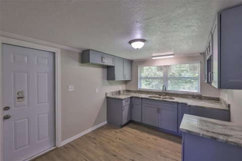 House in Ruskin, Florida 3 bedrooms, 91.79 sq.m. № 1690343 - photo 25