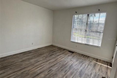 Touwnhouse à louer à Tampa, Floride: 2 chambres, 104.05 m2 № 2418910 - photo 24