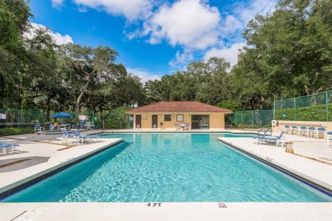 Townhouse in Palm Harbor, Florida 2 bedrooms, 124.86 sq.m. № 2142345 - photo 30