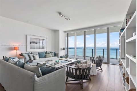 Copropriété à vendre à Key Biscayne, Floride: 2 chambres, 158.21 m2 № 1943209 - photo 2