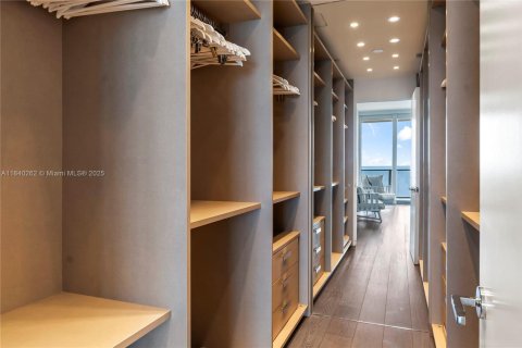 Copropriété à vendre à Key Biscayne, Floride: 2 chambres, 158.21 m2 № 1943209 - photo 29