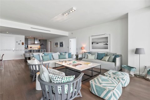 Copropriété à vendre à Key Biscayne, Floride: 2 chambres, 158.21 m2 № 1943209 - photo 5