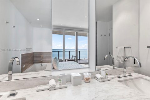 Copropriété à vendre à Key Biscayne, Floride: 2 chambres, 158.21 m2 № 1943209 - photo 26