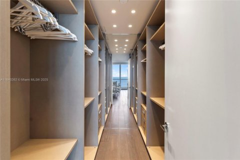 Copropriété à vendre à Key Biscayne, Floride: 2 chambres, 158.21 m2 № 1943209 - photo 30