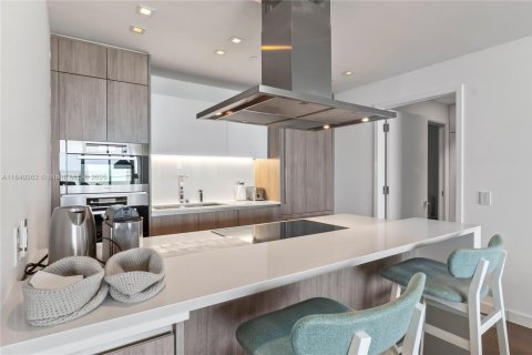 Copropriété à vendre à Key Biscayne, Floride: 2 chambres, 158.21 m2 № 1943209 - photo 12