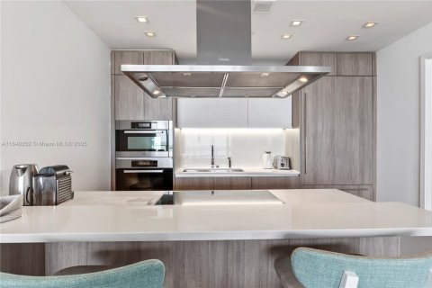 Copropriété à vendre à Key Biscayne, Floride: 2 chambres, 158.21 m2 № 1943209 - photo 14