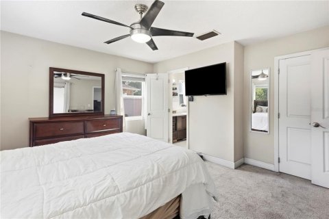 Villa ou maison à vendre à Deltona, Floride: 4 chambres, 140 m2 № 2203006 - photo 23