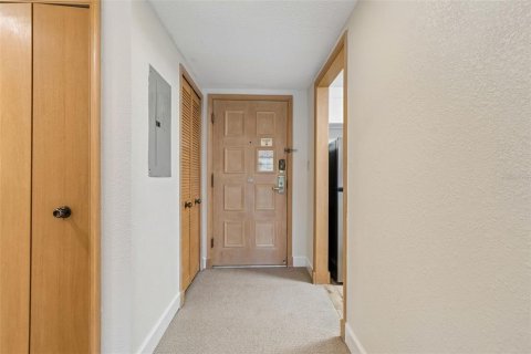 Купить кондоминиум в Палм-Харбор, Флорида 3 комнаты, 56.67м2, № 2207185 - фото 4