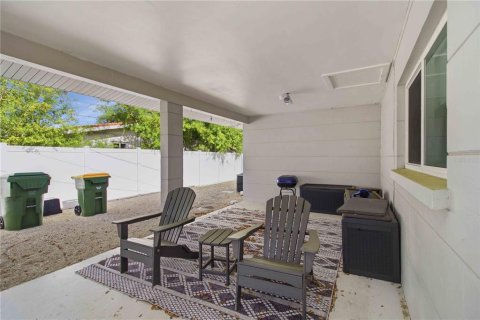 Villa ou maison à vendre à Sarasota, Floride: 3 chambres, 160.35 m2 № 2129127 - photo 7