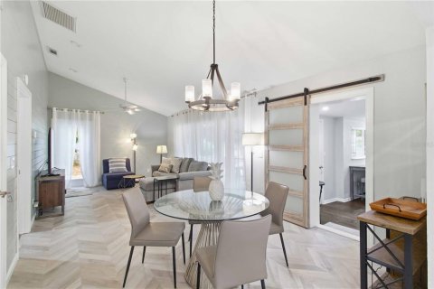 Villa ou maison à vendre à Sarasota, Floride: 3 chambres, 160.35 m2 № 2129127 - photo 16