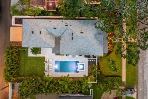 Casa en venta en Saint Petersburg, Florida, 4 dormitorios, 294.5 m2 № 1883464 - foto 23