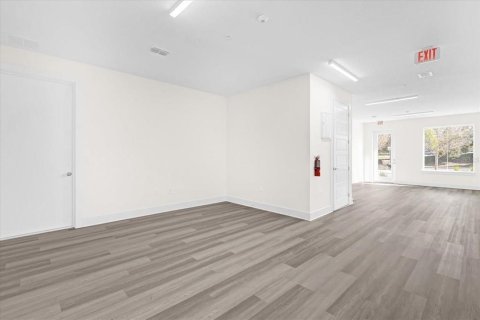 Propiedad comercial en alquiler en Oviedo, Florida, 51.1 m2 № 1743083 - foto 9