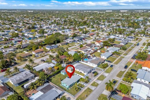 Купить виллу или дом в Хомстед, Флорида 2 спальни, 95.88м2, № 2005412 - фото 26