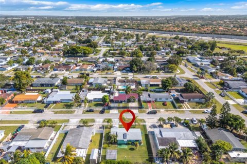 Купить виллу или дом в Хомстед, Флорида 2 спальни, 95.88м2, № 2005412 - фото 28