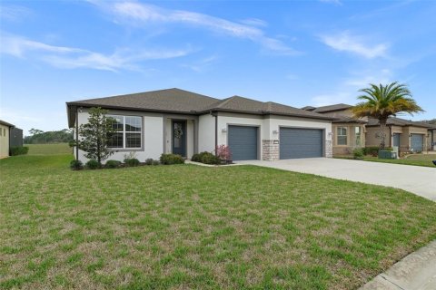 House in Ocala, Florida 2 bedrooms, 210.05 sq.m. № 1625745 - photo 2