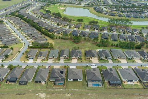 House in Ocala, Florida 2 bedrooms, 210.05 sq.m. № 1625745 - photo 10