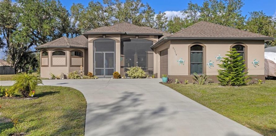 House in Punta Gorda, Florida 3 bedrooms, 200.39 sq.m. № 1843274