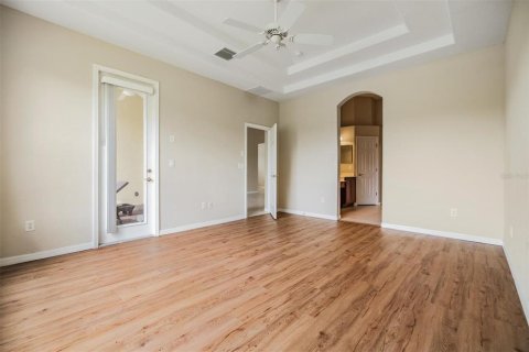 House in Wesley Chapel, Florida 2 bedrooms, 155.43 sq.m. № 1776814 - photo 18