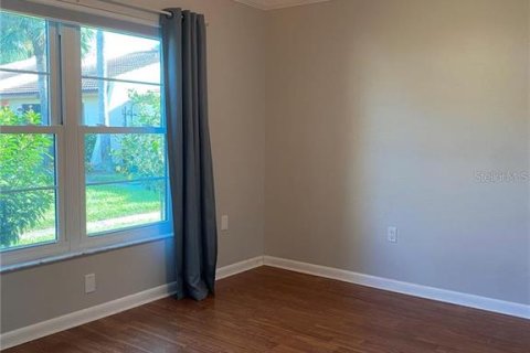 House in Sarasota, Florida 2 bedrooms, 95.04 sq.m. № 2210705 - photo 3