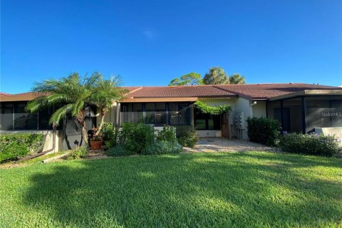 House in Sarasota, Florida 2 bedrooms, 95.04 sq.m. № 2210705 - photo 24