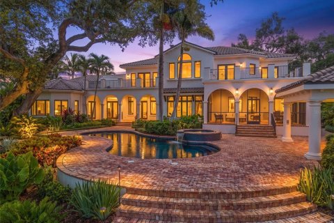 House in Sarasota, Florida 5 bedrooms, 754.83 sq.m. № 2155725 - photo 3
