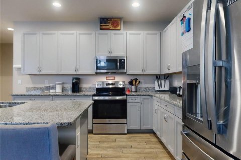 Casa en venta en DeBary, Florida, 4 dormitorios, 217.58 m2 № 1675327 - foto 8