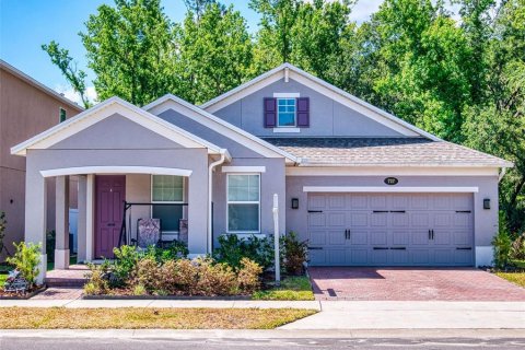 Casa en venta en DeBary, Florida, 4 dormitorios, 217.58 m2 № 1675327 - foto 1
