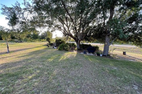 Villa ou maison à vendre à Poinciana, Floride: 4 chambres, 175.96 m2 № 1649188 - photo 3