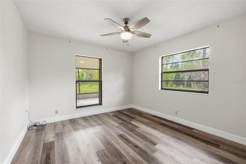 House in Brooksville, Florida 3 bedrooms, 164.25 sq.m. № 2217109 - photo 18