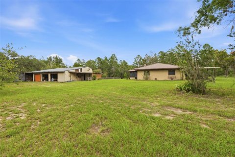 House in Brooksville, Florida 3 bedrooms, 164.25 sq.m. № 2217109 - photo 27