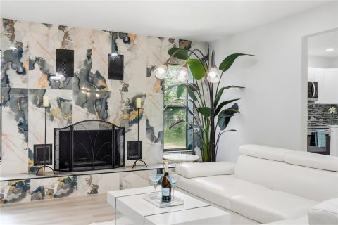 Villa ou maison à vendre à Clearwater, Floride: 5 chambres, 177.07 m2 № 2398903 - photo 15