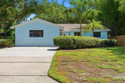 Villa ou maison à vendre à Clearwater, Floride: 5 chambres, 177.07 m2 № 2398903 - photo 6