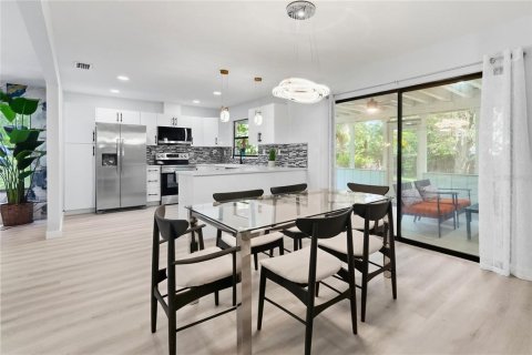 Villa ou maison à vendre à Clearwater, Floride: 5 chambres, 177.07 m2 № 2398903 - photo 19