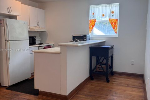 Снять в аренду кондоминиум в Майами-Бич, Флорида 1 спальня, 44.59м2, № 1989427 - фото 8