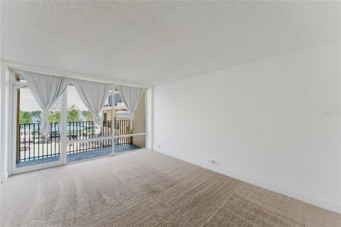 Купить кондоминиум в Орландо, Флорида 6 комнат, 90.58м2, № 1914895 - фото 9