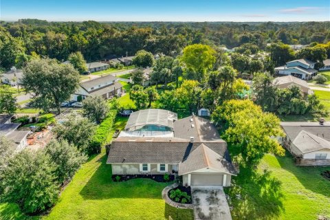 Casa en venta en Sanford, Florida, 4 dormitorios, 166.39 m2 № 2405200 - foto 2