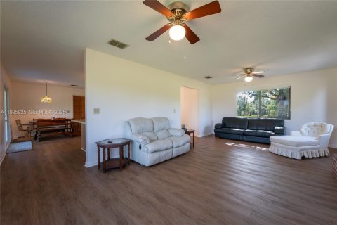 House in Lake Placid, Florida 2 bedrooms № 1985852 - photo 22