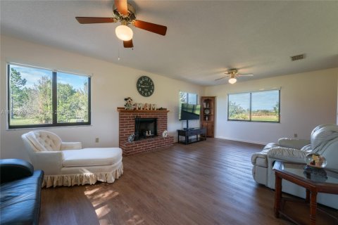 House in Lake Placid, Florida 2 bedrooms № 1985852 - photo 20