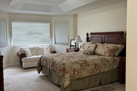 Adosado en venta en Doral, Florida, 3 dormitorios, 214.79 m2 № 1862139 - foto 19