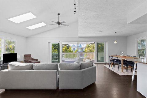 Casa en venta en Anna Maria, Florida, 3 dormitorios, 132.66 m2 № 2214196 - foto 8