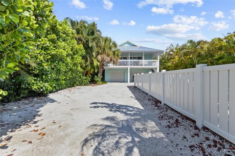 Casa en Anna Maria, Florida 3 dormitorios, 132.66 m2 № 2214196