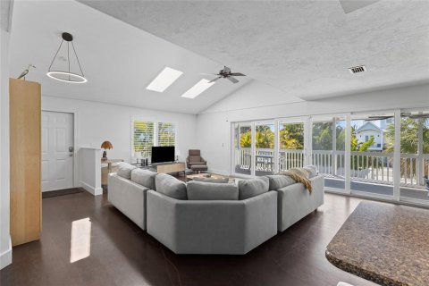 Casa en venta en Anna Maria, Florida, 3 dormitorios, 132.66 m2 № 2214196 - foto 14