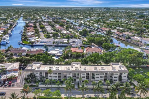 Copropriété à vendre à Fort Lauderdale, Floride: 2 chambres, 95.69 m2 № 1845503 - photo 1