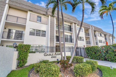 Copropriété à vendre à Fort Lauderdale, Floride: 2 chambres, 95.69 m2 № 1845503 - photo 8