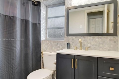 Copropriété à vendre à Fort Lauderdale, Floride: 2 chambres, 95.69 m2 № 1845503 - photo 21