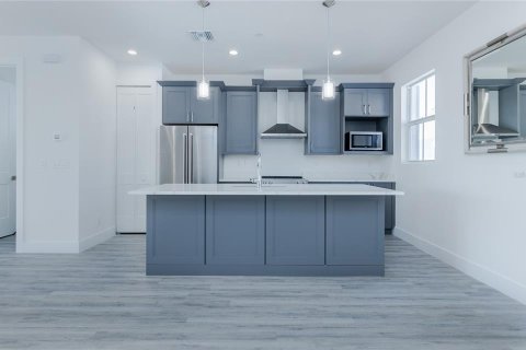 Condominio en venta en Cape Coral, Florida, 3 dormitorios, 206.43 m2 № 1817954 - foto 14