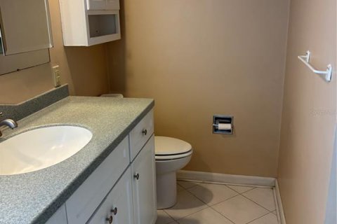 Casa en alquiler en Clearwater, Florida, 3 dormitorios, 161.84 m2 № 1907421 - foto 15